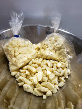 Load image into Gallery viewer, Garlic Dill Cheddar Curds - 12oz.