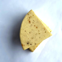 Load image into Gallery viewer, Leek Jack Cheese - Stamper Cheese