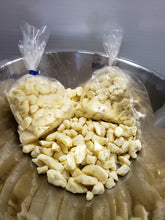 Load image into Gallery viewer, Garlic Dill Cheddar Curds - 12oz.
