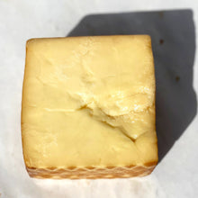 Load image into Gallery viewer, Smoked Cheddar Cheese - Stamper Cheese
